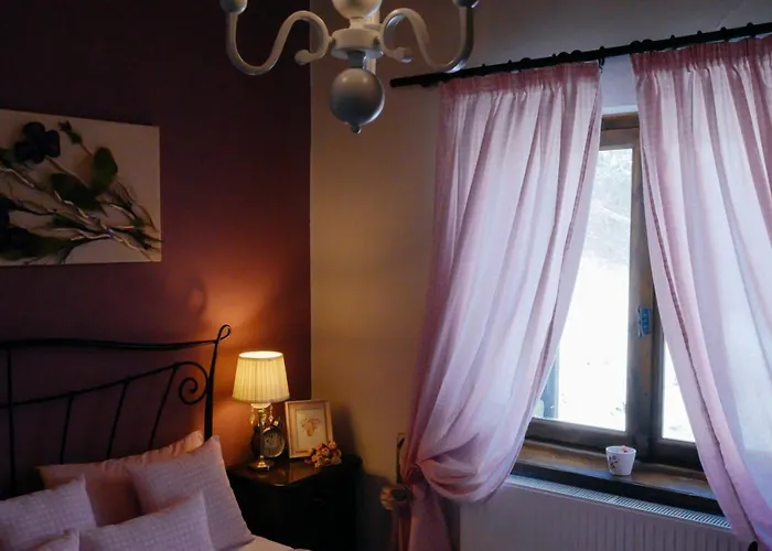 παλαιό λιθάρι * Ано-Трикала